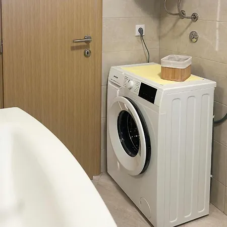 Apartamento Beautiful In With Wifi